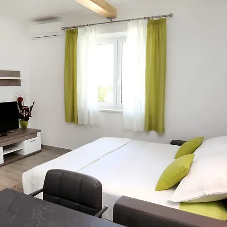 شقة Apartman Petric Kaštela